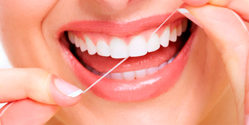 Recesión gingival