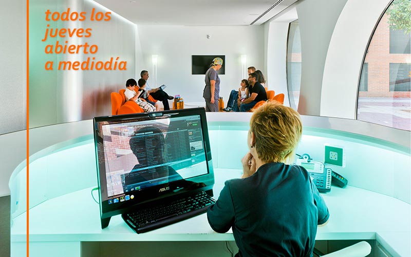 Horario flexible: Abierto a mediodía todos los jueves